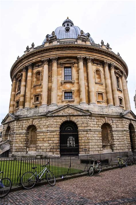 10+ University Landmarks To Discover Daily