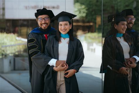 Ucsd Grad Portrait Family Photos K G Melissa Montoya Photography Ucsd Grad Portrait Family Photos K G Melissa Montoya Photography